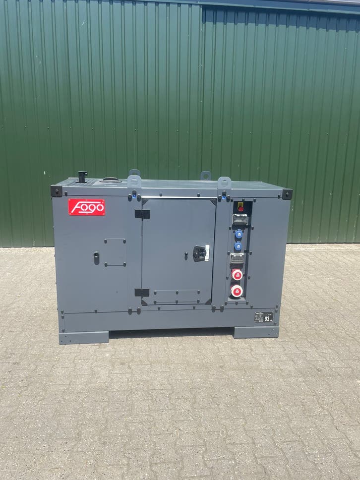 Mitsubishi Leroy & Somer 16 kVA diesel generatorset